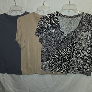Stylish Women's Mixed Pattern Top